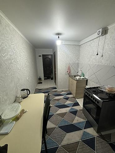 Посуточная аренда комнат: Сдаётся компактная студия с отдельным санузлом и кухонной зоной — 6