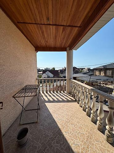 Продажа домов: 6 комнат, 257 м², 8 соток, Бишкек — 2