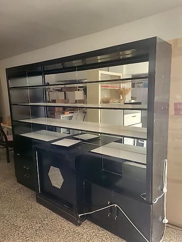 parfum vitrine: Parfum etir biznesi esyalari Magaza üçün herşey var şekilde olmayan — 2