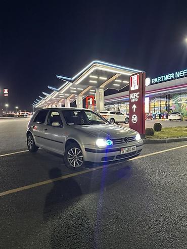 консоль гольф 4: Volkswagen Golf: 1998 г., 1.6 л, Механика, Бензин, Хэтчбэк — 3