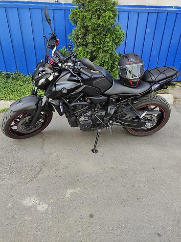мт 03: Yamaha MT-07, матовый черный нейкед - Двигатель: 2‑цилиндровый — 1
