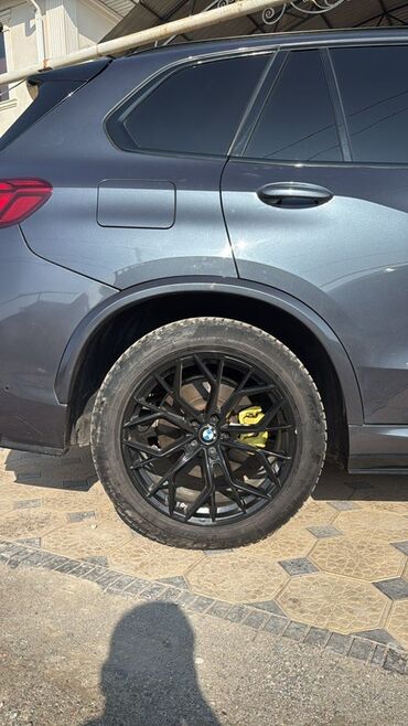 колесо на мини трактор: Дөңгөлөктөр монтажда 275 / 45 / R 20, Кыш, Комплект, Жеңил унаалар, Куйма, тешиктери - 5