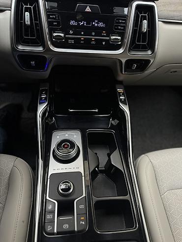 Kia: Kia Sorento: 2020 г., 1.6 л, Автомат, Гибрид, Кроссовер — 10