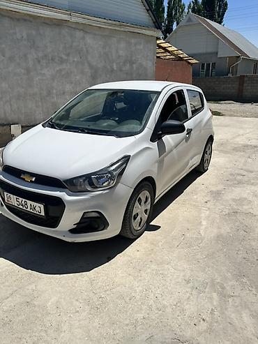 spark 2016: Chevrolet Spark: 2016 г., 1 л, Вариатор, Бензин, Хэтчбэк — 1