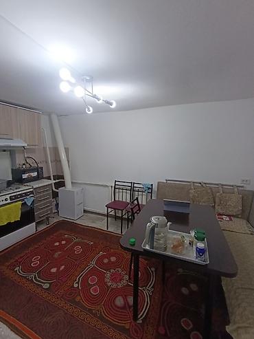 квартал: 🏡 **Продаётся уютный дом в Бишкеке!** 📍 **110 квартал** 🏠 **4 — 10