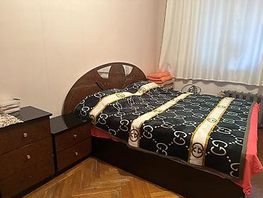 kamot termo: Yataq otağı mebel dəsti Tərkibi: - 6 qapılı iri qarderob (3 ədəd boy — 4