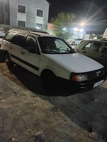 Volkswagen Passat: 1989 г., Механика, Бензин, Универсал
