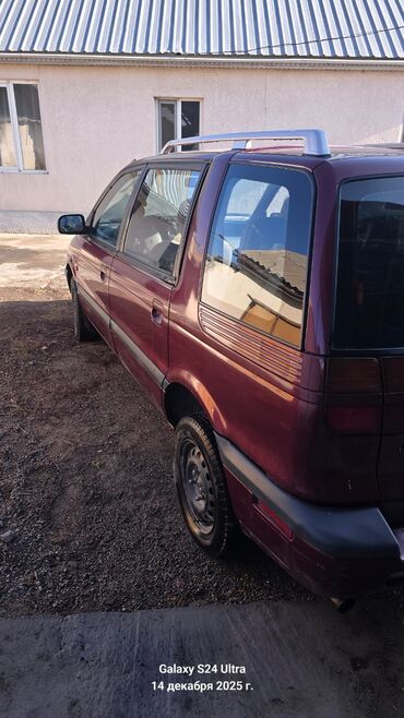 Mitsubishi: Mitsubishi Space Wagon: 1994 г., 2 л, Механика, Бензин, Минивэн — 3