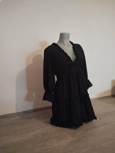 crna pletena haljina: L (EU 40), bоја - Crna, Oversize, Dugih rukava