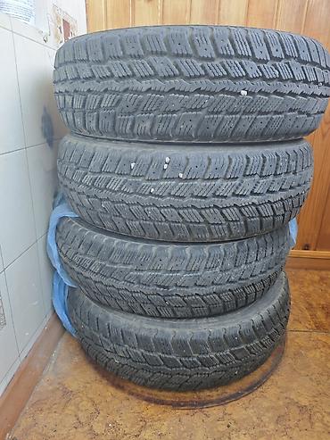 70: Шины 185 / 65 / R 15, Зима, Б/у, Комплект, Легковые, Roadstone — 2