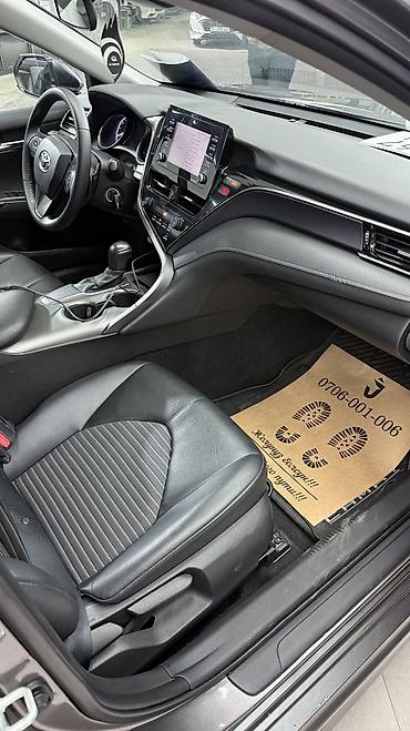 arizzo 8: Toyota Camry: 2021 г., 2.5 л, Автомат, Бензин, Седан — 6