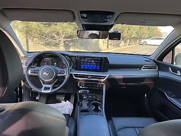 Другие детали салона: Kia (интерьер) — кожаный салон с современным оснащением — 4