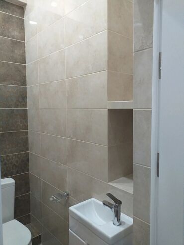 Укладка плитки: Подготовка стен для укладки, Подготовка стен для грунтовки, Гидроизоляционные работы | Керамическая плитка, Керамогранитая плитка, Мозаичная плитка | Вертикальная укладка, Диагональная укладка, Горизонтальная укладка Больше 6 лет опыта — 9