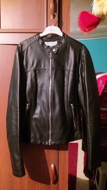 xxl xxl xl: Женская куртка Terranova, L (EU 40), XL (EU 42), цвет - Черный