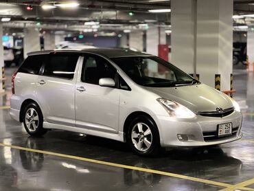 таета ярис: Toyota Wish 2005 года выпуска 1.8 бензин 4 WD Цвет серебристый Пробег