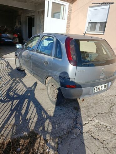 Transport: Opel Corsa: 1.2 l | 2003 year | 450000 km. Hatchback