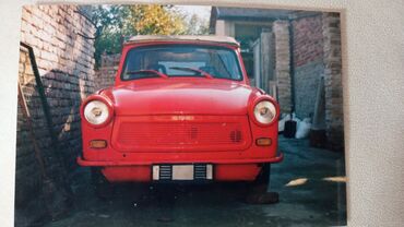 fabricka multimedija za passat b6: Trabant Tropico, original fabrički, benzinac, oldtajmer, za više