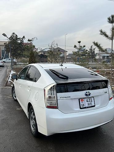 Toyota: Toyota Prius: 2011 г., 1.8 л, Вариатор, Гибрид, Хэтчбэк — 7