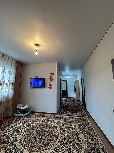 Продажа коттеджей и домов: 5 комнат, 20 м², 5 соток, Бишкек, Дордой рынок / базар Собственник — 12