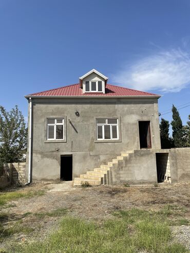 məhəmmədli həyət evi kirayə: Qobustan qəs. 5 otaqlı, 150 kv. m, Kredit yoxdur, Orta təmir