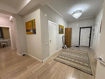 продаю повильен: 3 комнаты, 115 м², 3 этаж — 7