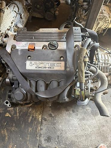 Двигатель Honda i‑VTEC DOHC в сборе с МКПП - Комплектация: силовой at lalafo.kg Двигатель Honda i‑VTEC DOHC в сборе с МКПП - Комплектация: силовой