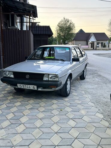 двери голф 2: Volkswagen Passat: 1984 г., 1.6 л, Механика, Дизель, Хэтчбэк