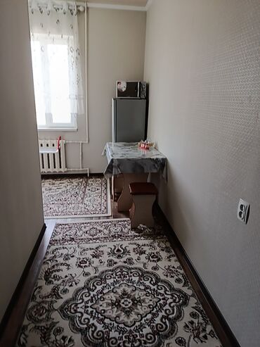 дом арча бешик квартира: 1 бөлмө, 35 кв. м, 105-серия, 4 кабат, Евроремонт