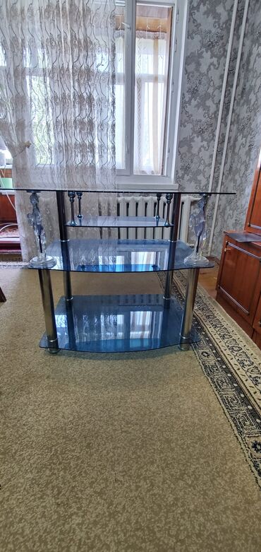 стеклянные тумбы под телевизор в бишкеке: Тумба и подставка для телевизора, Б/у, Напольная, Стекло, Самовывоз, цвет - Голубой
