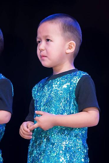 Прокат детских карнавальных костюмов: Сдаются на прокат детские формы Барби и Кена на утренники для детей — 6