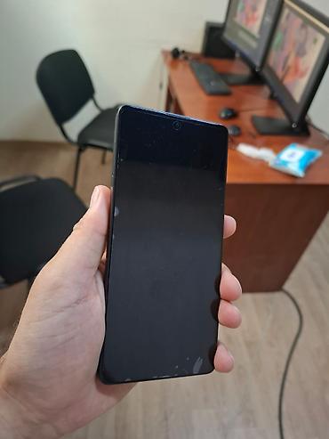 poco m6 pro ekran: Poco M6 Pro, rəng - Qara, Sensor — 5