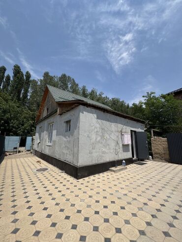 новый шикарный дом: 65 м², 4 комнаты, Утепленный, Бронированные двери, Кондиционер