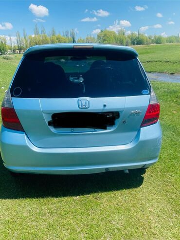 хонда жаз в бишкеке: Honda Fit: 2001 г., 1.3 л, Автомат, Бензин, Хэтчбэк