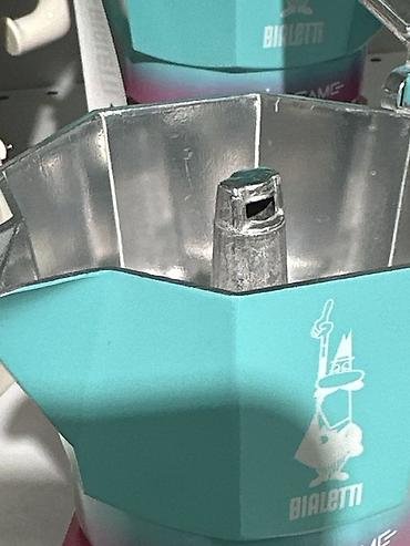 Кухонные принадлежности: Кофеварка гейзерная Bialetti Squid Game — лимитированная серия. - — 3