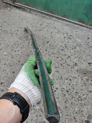 Декоративные накладки: Декоративные накладки Резина, Mercedes-Benz, 1984 г., Б/у, Платная доставка, Самовывоз — 8