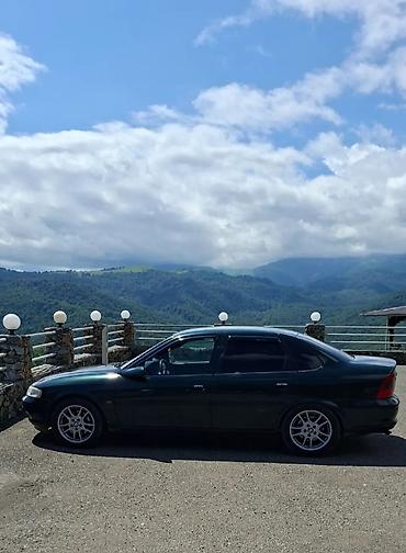 1000 manata avtomobil: Opel Vectra: 2 l | 1998 il 380000 km Sedan — 2
