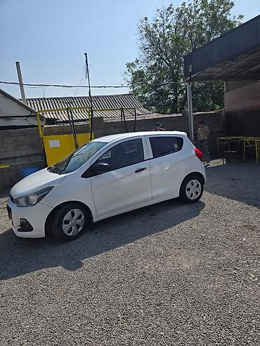 трекер авто: Chevrolet Spark: 2017 г., 1 л, Автомат, Бензин, Хэтчбэк — 4