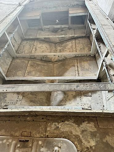 avto aksesuarlar toptan satis: Paqbres 4 lotka satılır. Kasmetik işləri var çürüyü yoxdu. Səndələri — 5