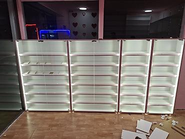Rəf vitrinləri: Şüşə qapılı vitrin rəf sistemi - 4 moduldan ibarət divar tipli vitrin — 1