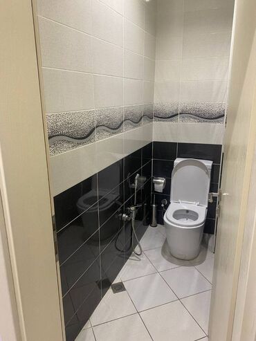 Ofislər: Nəsimi rayonu, Həsən Əliyev küçəsi (köhnə İnqilab), biznes mərkəzində -da lalafo.az — 11 Ofislər: Nəsimi rayonu, Həsən Əliyev küçəsi (köhnə İnqilab), biznes mərkəzində — 11