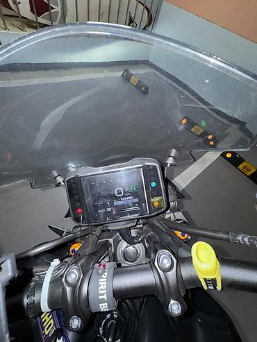 диски 114 3: Yamaha MT‑09 SP (поколение с USD-вилкой золотого цвета) - Класс — 9