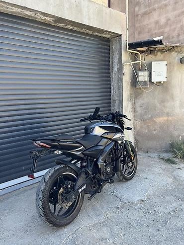 suret paneli: Bajaj - Pulsar NS200, 200 sm3, 2022 il, 31000 km — 5