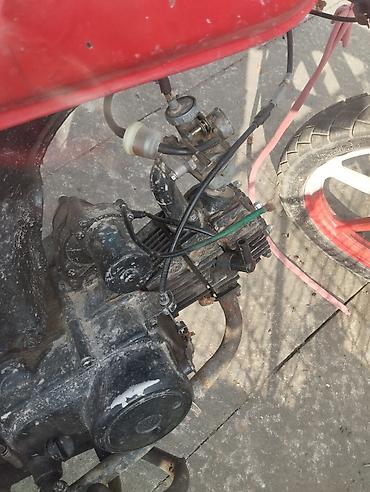 Mopedlər,skuterlər: 80 sm3 — 18