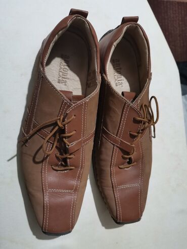 Muška obuća: Italijanske kožne cipele broj 41