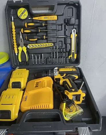 инструменты dewalt: Аккумуляторные наборы инструментов в кейсах 1) Универсальный набор с — 4