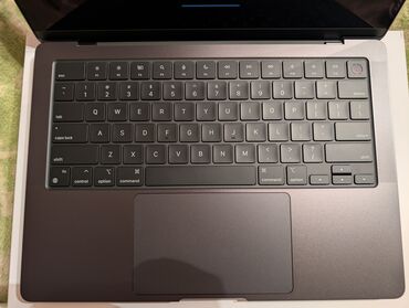 Ноутбуки: Ультрабук, Apple, 16 ГБ ОЗУ, Apple M3 Pro, 14 ", Б/у, Для несложных задач, память SSD — 3