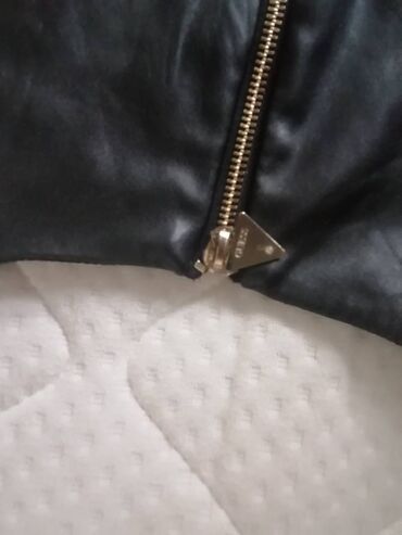 Haljine: Guess S (EU 36), bоја - Crna, Koktel, klub, Na bretele — 10