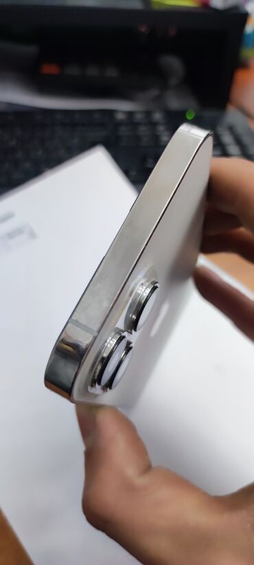 Apple iPhone: IPhone 13 Pro Max, Б/у, 128 ГБ, Золотой, Зарядное устройство, Защитное стекло, Чехол, 86 %