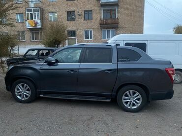 ищу работу на охрану: Пикап SsangYong Musso (Sports) темно-серого цвета. Аренда