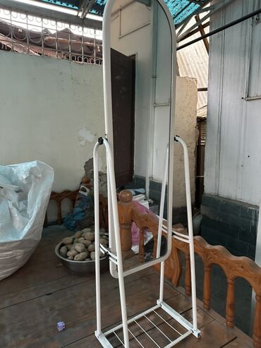 купить часы большие настенные: Напольное зеркало на металлической стойке - Полноразмерное зеркало в